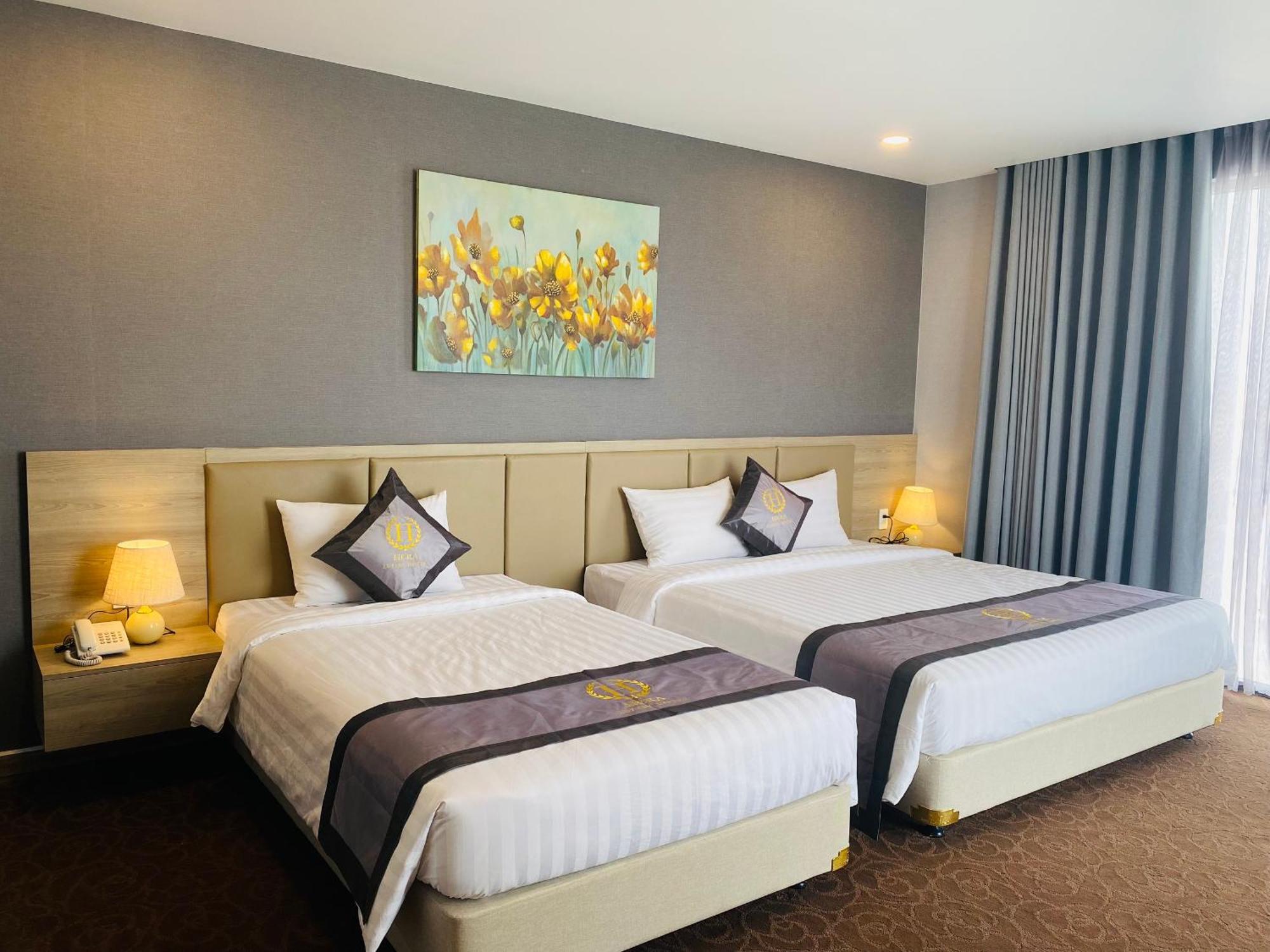 Hera Luxury Hotel Ho Chi Minh City Exterior photo